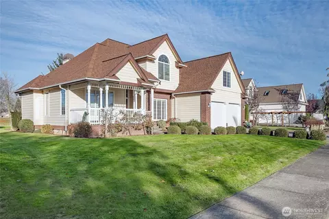 600 Sunrise Dr, Lynden, WA 98264