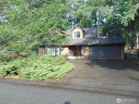 7209 Turquoise Dr SW, Lakewood, WA 98498