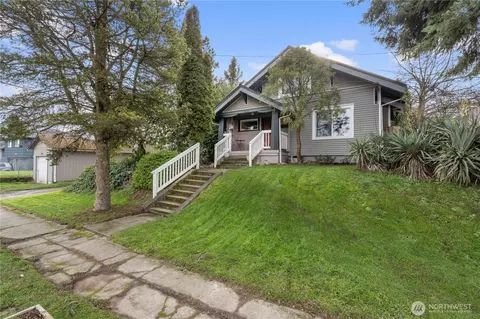 1414 S 37th St, Tacoma, WA 98418