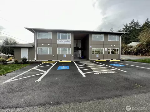 4617 S 189th St, Seatac, WA 98188