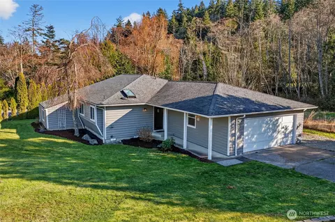 523 Kloshe Way, La Conner, WA 98257