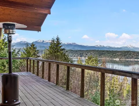 341 E Olympic Vista Dr, Union, WA 98592