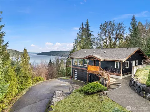 341 E Olympic Vista Dr, Union, WA 98592