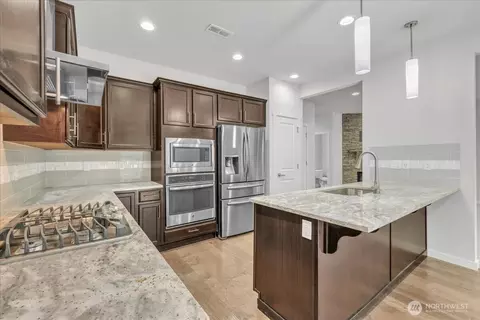 224 157th Pl SW, Lynnwood, WA 98087