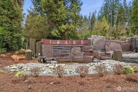 63 Cougar Ridge Rd NW #2102, Issaquah, WA 98027