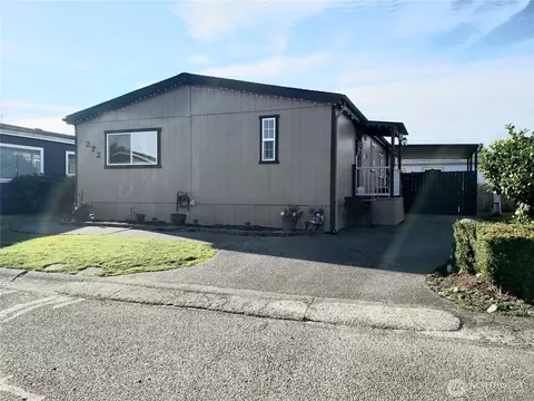 272 Grand Fir Dr #26, Enumclaw, WA 98022