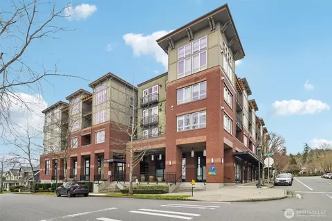 1886 25th Ave NE #101, Issaquah, WA 98029