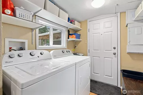 Other - 112 Barbara Ln, Everett, WA 98203 photo 3 of 7