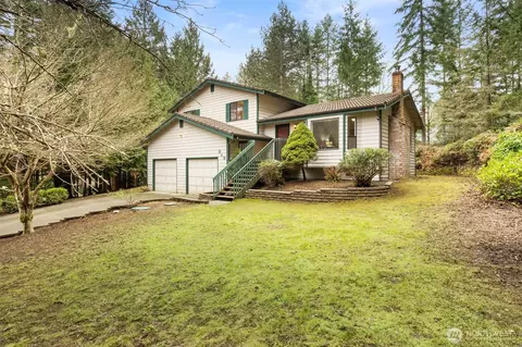 849 NW Pioneer Hill Rd, Poulsbo, WA 98370