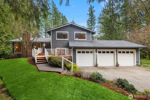 3922 229th Pl SE, Sammamish, WA 98075