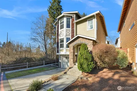 9330 16th Dr W, Everett, WA 98204 photo 2