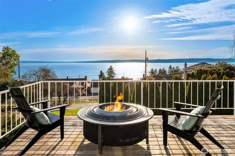 12230 Marine View Dr SW, Burien, WA 98146