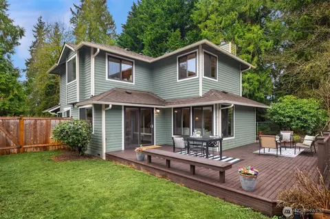 Exterior - 20029 99th Ct NE, Bothell, WA 98011 photo 6 of 9