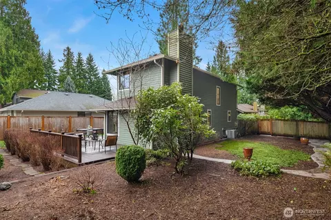 Exterior - 20029 99th Ct NE, Bothell, WA 98011 photo 8 of 9