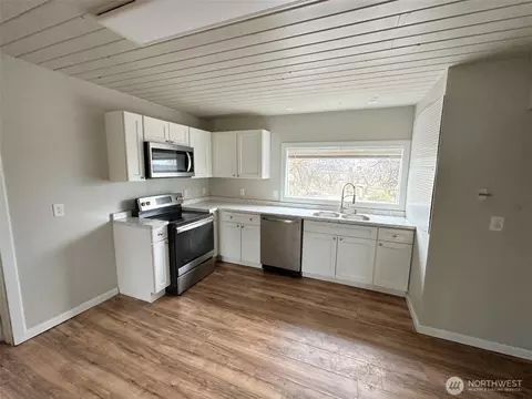 3003 E Bridgeport Ave, Spokane, WA 99207 photo 5