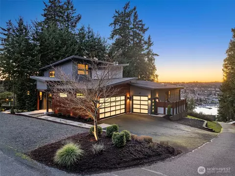 8228 26th Ave NW, Gig Harbor, WA 98332
