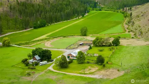 240 Mcfarland Creek Rd, Methow, WA 98834