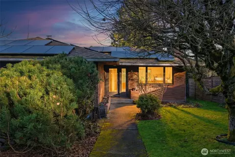 4026 48th Ave S, Seattle, WA 98118