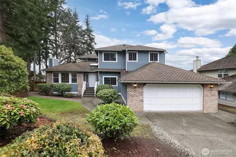 1113 SW 325th Pl, Federal Way, WA 98023