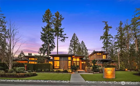 18858 NE 49th Pl, Sammamish, WA 98074