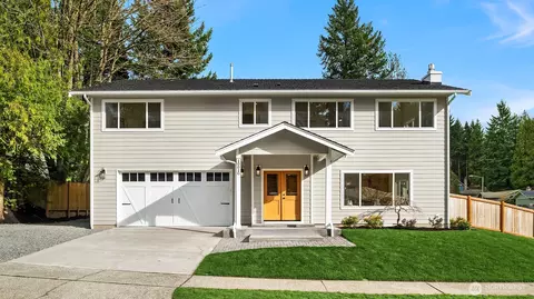 10010 161st Ave NE, Redmond, WA 98052