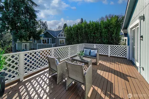 541 N 75th St, Seattle, WA 98103 photo 25
