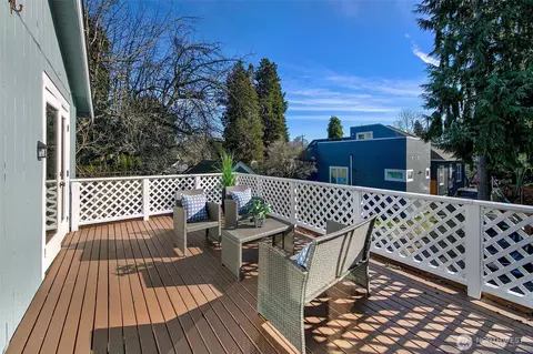 541 N 75th St, Seattle, WA 98103 photo 24