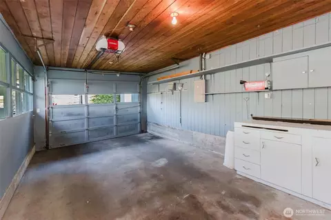Other - 2110 E 17th St, Bremerton, WA 98310 photo 8 of 9