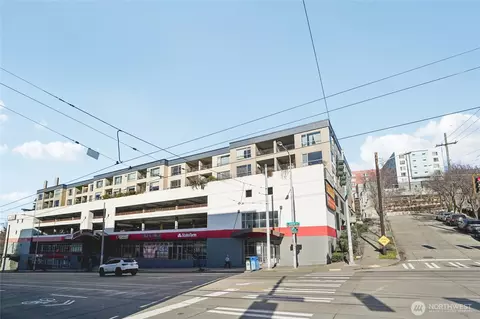 321 10th Ave S #613, Seattle, WA 98104