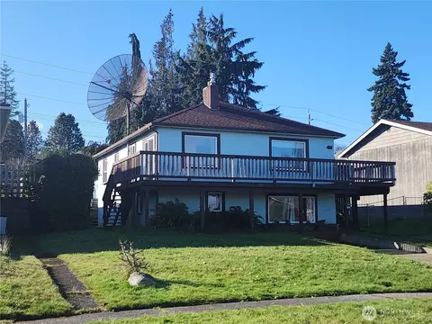 414 E 12th St, Port Angeles, WA 98362