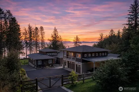 1316 San Juan Dr, Friday Harbor, WA 98250