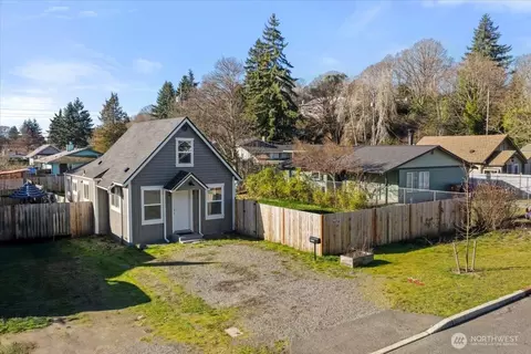 6416 S Mason Ave, Tacoma, WA 98409