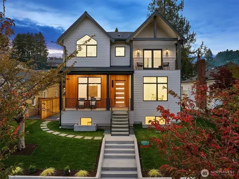2515 35th Ave W, Seattle, WA 98199