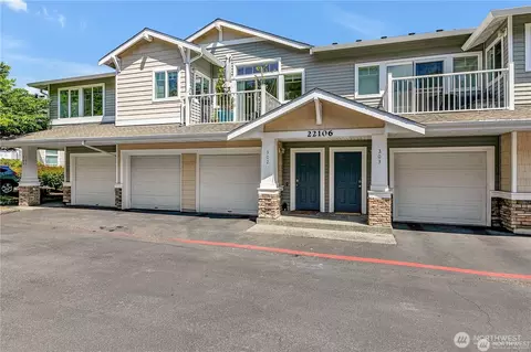 22106 41st Pl S #302, Kent, WA 98032