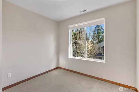 Bedroom - 16228 2nd Ave SE, Bothell, WA 98012 photo 7 of 7