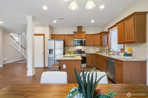 Kitchen - 16228 2nd Ave SE, Bothell, WA 98012 photo 4 of 4