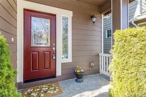 Entry Way - 16228 2nd Ave SE, Bothell, WA 98012 photo 1 of 4