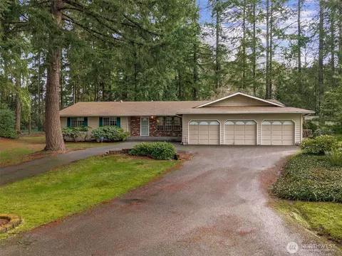 36404 12th Pl S, Federal Way, WA 98003