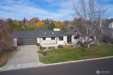755 Wauna Vista Dr, Walla Walla, WA 99362