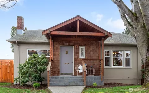 2821 Cornwall Ave, Bellingham, WA 98225