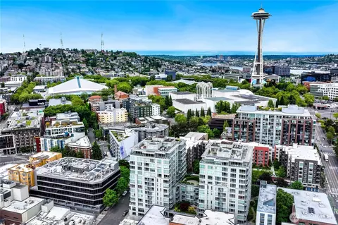 2929 1st Ave #720, Seattle, WA 98121