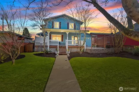 1721 Mcdougall Ave, Everett, WA 98201