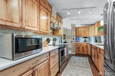 23716 9th Pl W, Bothell, WA 98021 photo 17
