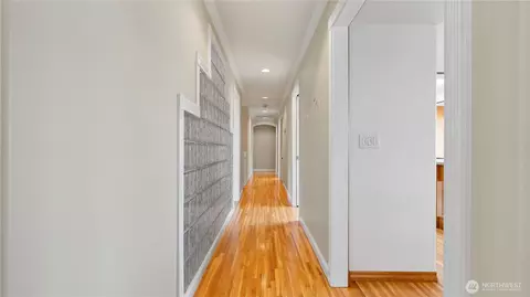 Entry Way - 31 Rangeview Rd, Othello, WA 99344 photo 1 of 4