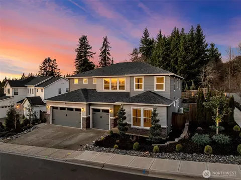 901 W Magnolia Loop, Washougal, WA 98671
