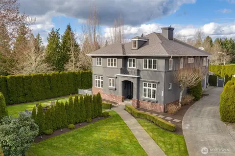 20614 NE 28th Ct, Sammamish, WA 98074