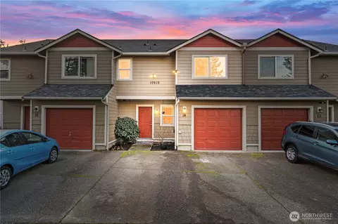 10910 13th Ave E #14, Tacoma, WA 98445