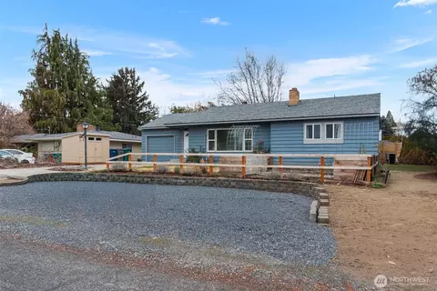 1914 Harbel St, Wenatchee, WA 98801