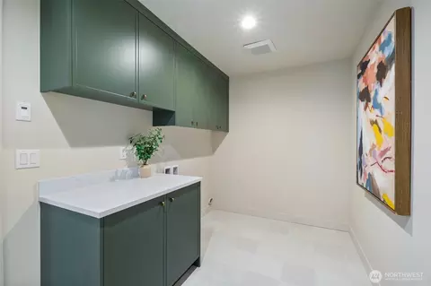 4136 Eastern Ave N, Seattle, WA 98103 photo 30