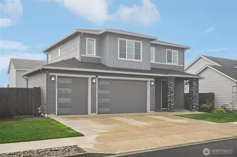 1927 SE 27th St, Battle Ground, WA 98604